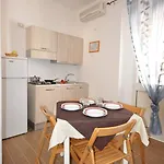 פארק נופש Villaggio Elisena 3*