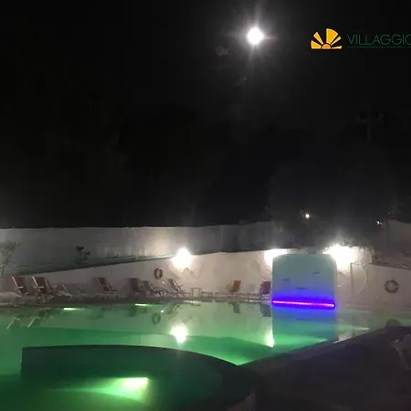 Πάρκο διακοπών Villaggio Elisena Βιέστε