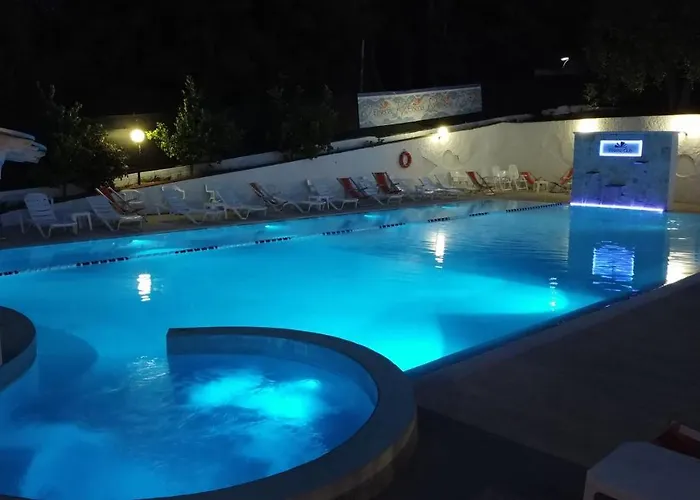 Villaggio Elisena منتزه العطل 3*