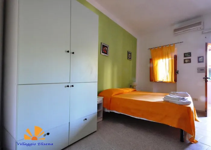 منتزه العطل Villaggio Elisena 3*