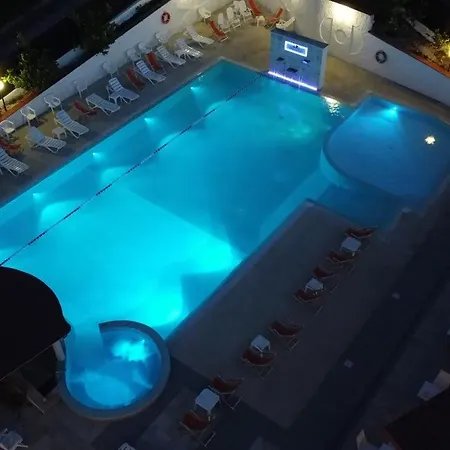 Villaggio Elisena Holiday park 3*