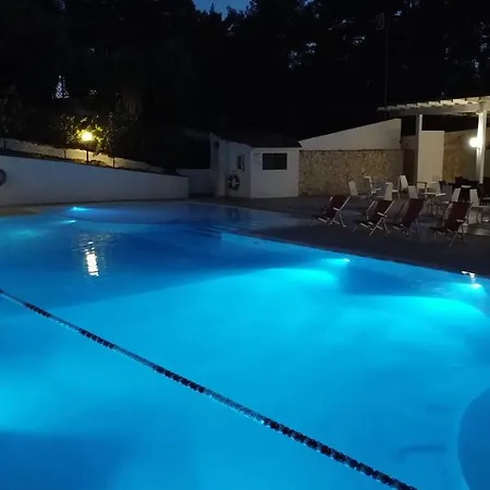 Villaggio Elisena Holiday park 3*