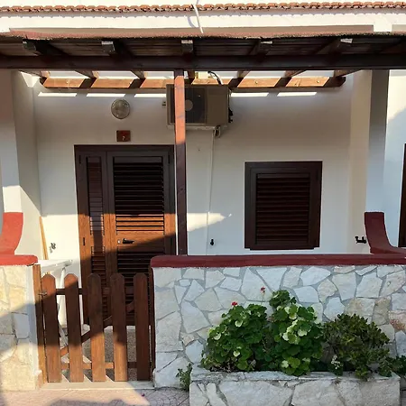 Villaggio Elisena 3*