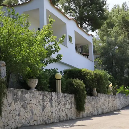 База отдыха Villaggio Elisena Вьесте