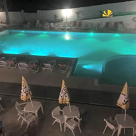 Semesterpark Villaggio Elisena 3*