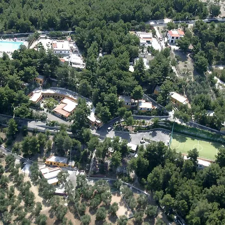 Villaggio Elisena Πάρκο διακοπών Βιέστε